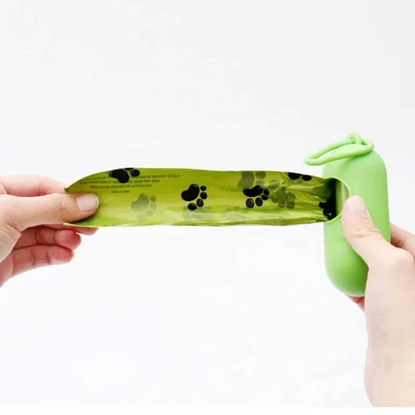 Biodegradable large waste bag for dogs and cats, clean bag dispenser